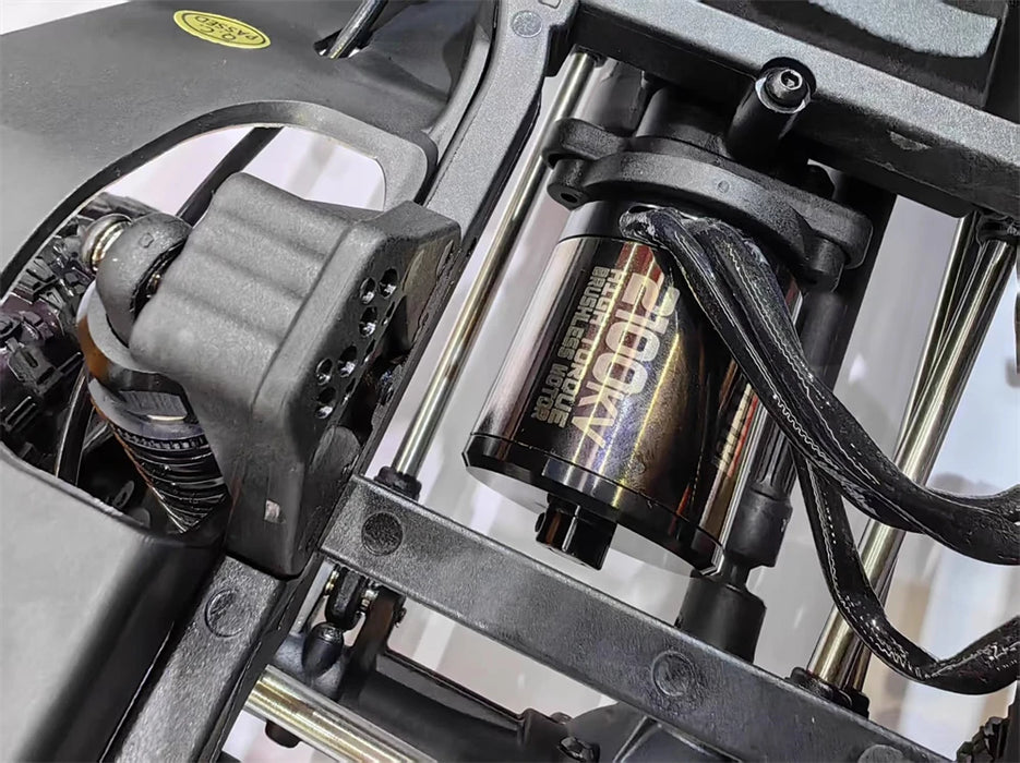 Yikong 1/10 Nissan Patrol 4WD RTR 2.4GHz  Brushless RC Crawler - Green