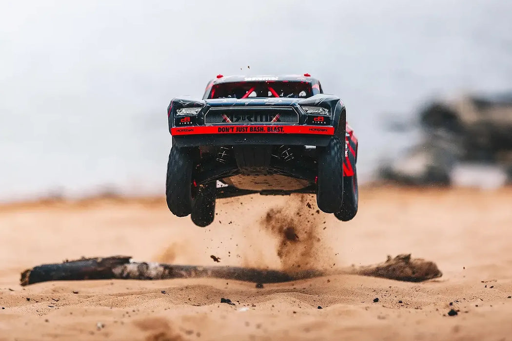 ARRMA MOJAVE 6S V2 BLX Desert Racer RC Short Course Truck Electric Brushless 4WD 1/7 Scale - RTR (ARA7604 V2)