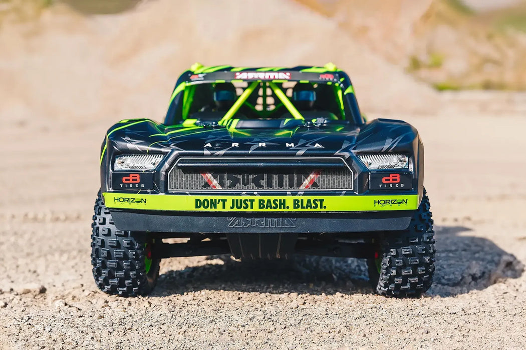 ARRMA MOJAVE 6S V2 BLX Desert Racer RC Short Course Truck Electric Brushless 4WD 1/7 Scale - RTR (ARA7604 V2)
