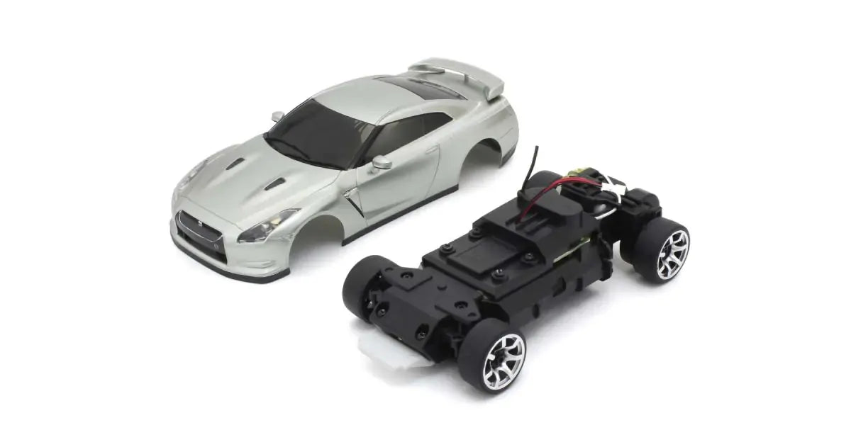 Kyosho First Mini-Z Nissan GT-R R35 RC Car Electric 2WD 1/28 RTR - Silver