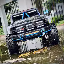 MJX 1/8 Ford Bronco R 4WD 3S Brushless RC Crawler (Battery/charger included) - MJX-H8P-DC