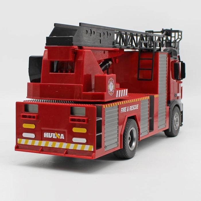 Huina 2.4GHz 22CH 1:14 Scale RC Fire Truck With Water Shooting Function